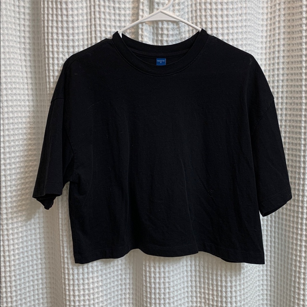 Old Navy Women’s Vintage Crew-Neck Oversized Crop T-Shirt - Picture 2 of 5